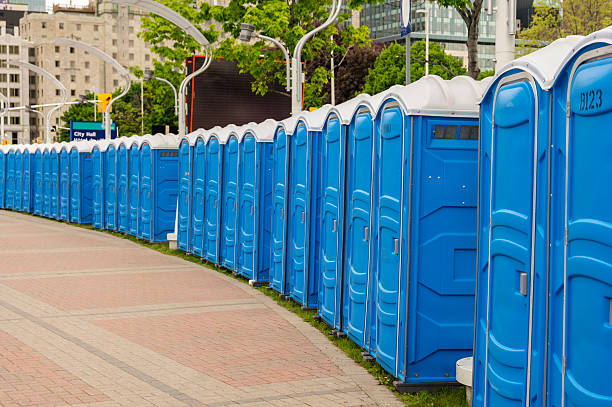 Best Deluxe Portable Toilet Rental in USA